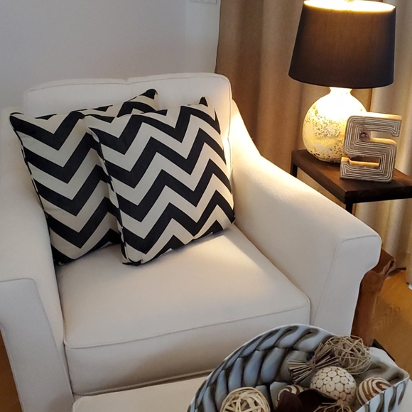 All Modern Other - Chevron Modern Black/Off White 2 Accent Pillows